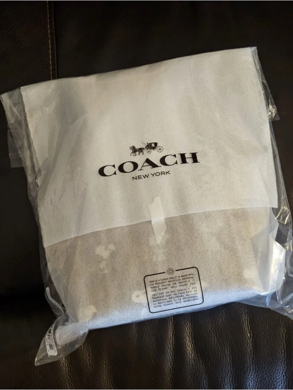 NWT Coach X Peanuts City Mini Tote Bag Signature Canvas With Snoopy Print CBS83 - Picture 3 of 6